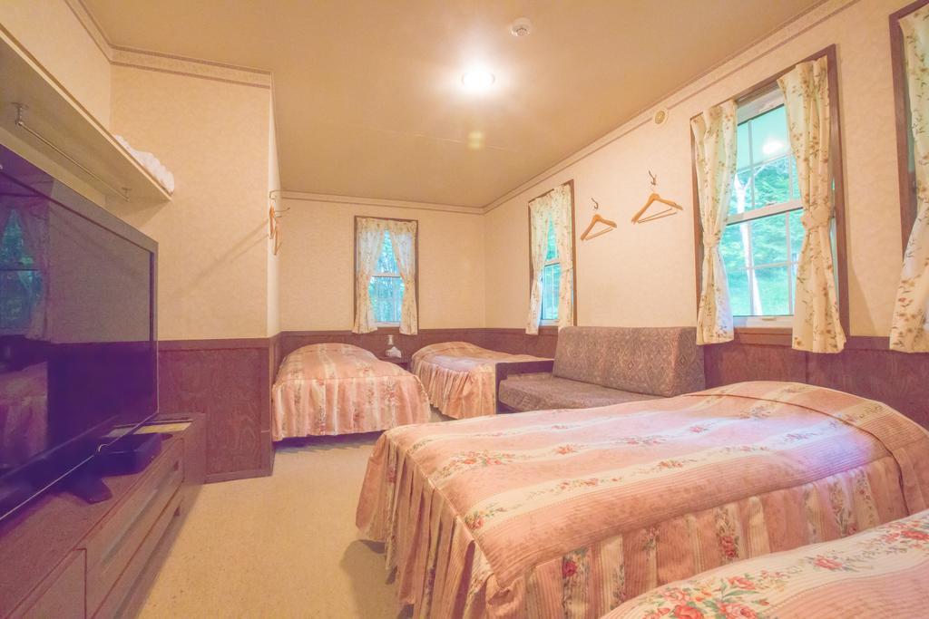 Bed and Breakfast Annie Hills Татесина Экстерьер фото