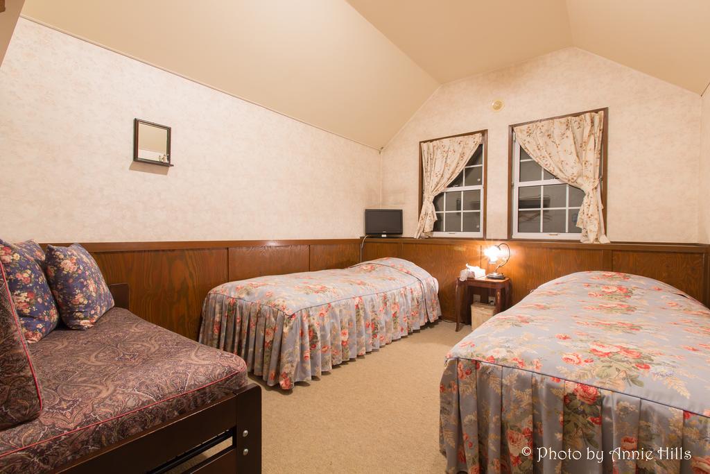Bed and Breakfast Annie Hills Татесина Экстерьер фото